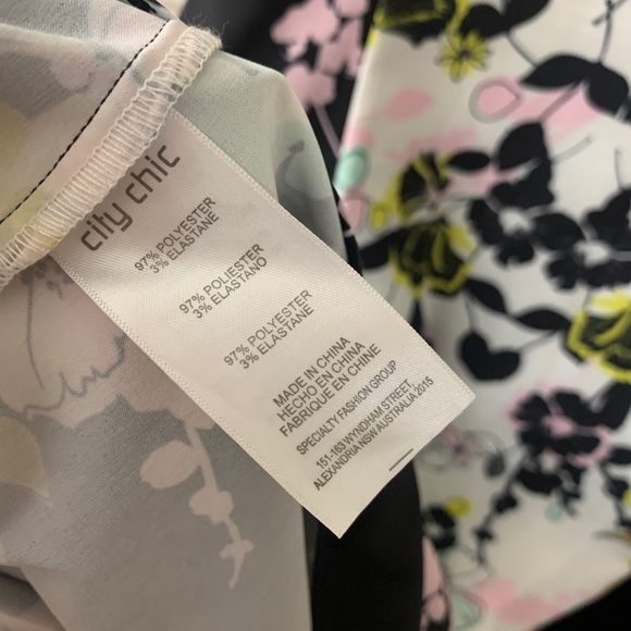 City Chic Floral Dress - Picture 9 of 9